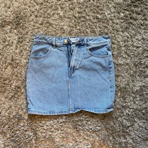 Jean mini skirt